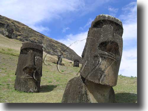 Moais da illa de Pascua.